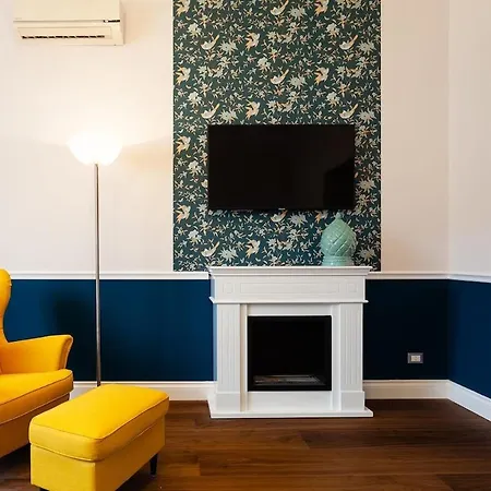Beautiful In The Heart Of !!! Apartment *